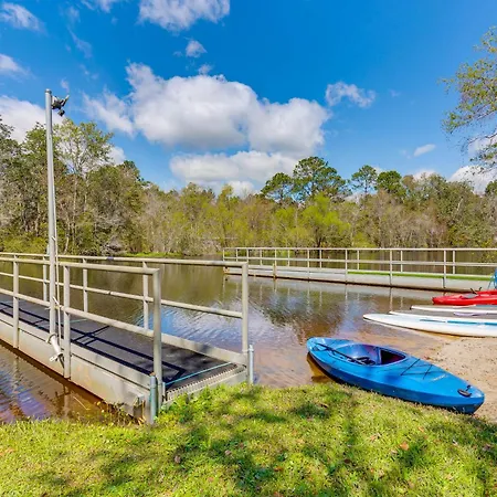 Secluded Pensacola Home About 3 Mi To Boat Launch